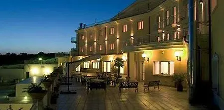 Park Celano Hotel 4*